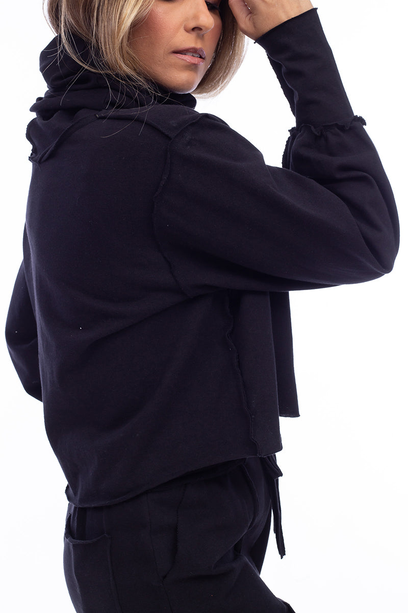 HIGH NECK COMFY SWEATSHIRT