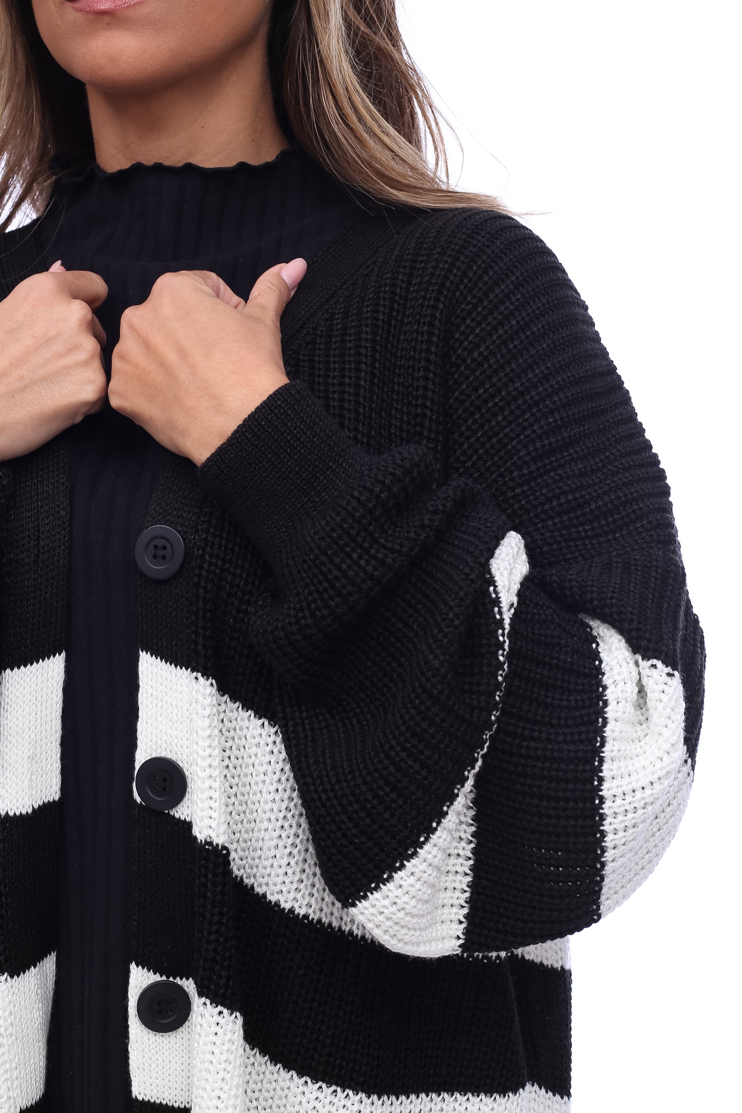 OVERSIZED STRIPPED CARDIGAN